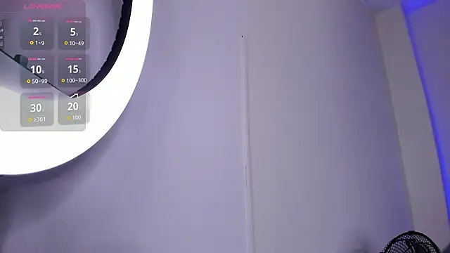 Nyra lux16 online show from 11.08.25