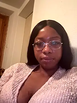 SwissMirelle online show from 11.06.25