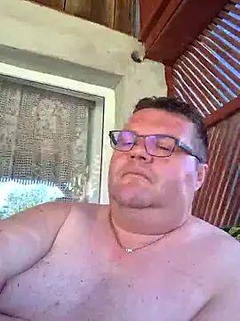 Snapshot of Grase44 chatting on 06.25.26 Grase44 online show from 06.25.26