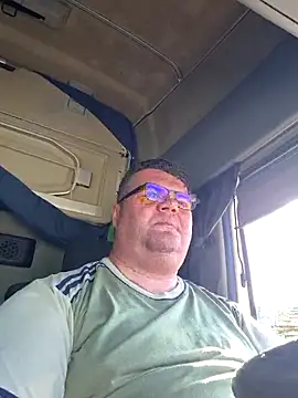 Snapshot of Grase44 chatting on 07.13.26 Grase44 online show from 07.13.26