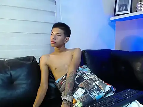 Tessachains 2  online show from 01.05.26