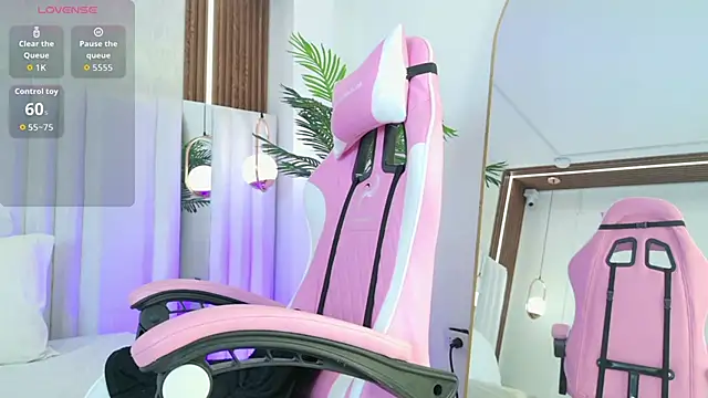 iam katherine online show from 04.14.26