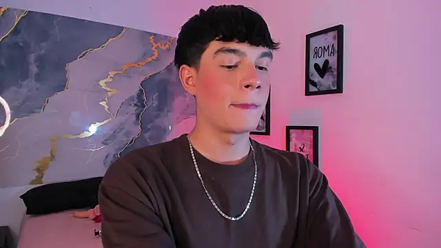 Isaac Kurtt online show from 12.02.25