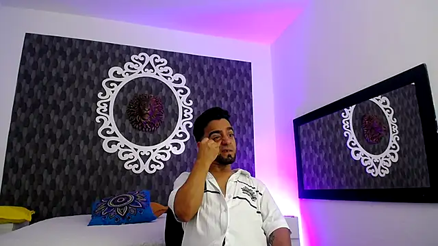 Dereck Jhonsonn online show from 11.07.25