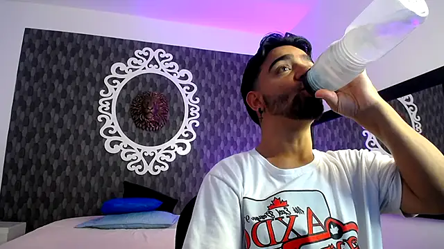 Dereck Jhonsonn online show from 11.10.25