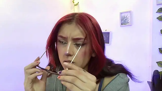 vaiolet johansson online show from 11.07.25