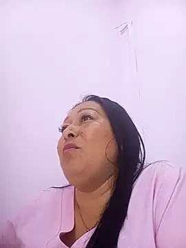 keilaJhonsom1 online show from 11.08.25