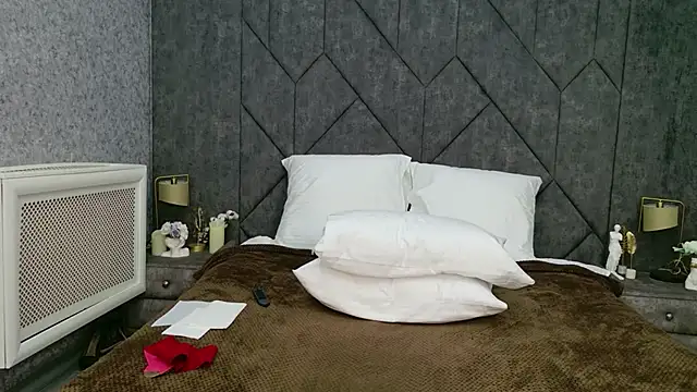 Snapshot of Evie_Berret chatting on 02.03.26 Evie Berret online show from 02.03.26