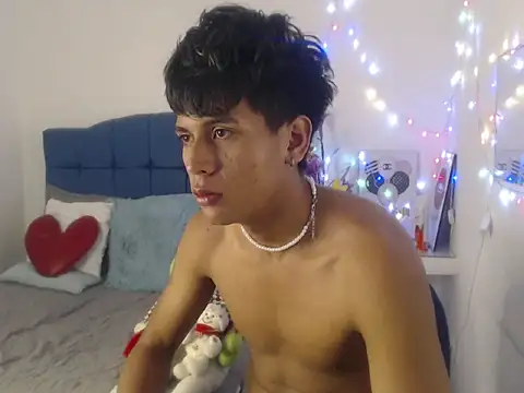 Valentino Lane online show from 12.03.25