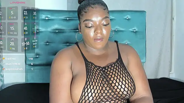 Tamaramilleer online show from 02.27.26