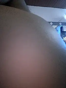 Lunaescarlataa online show from 11.08.25