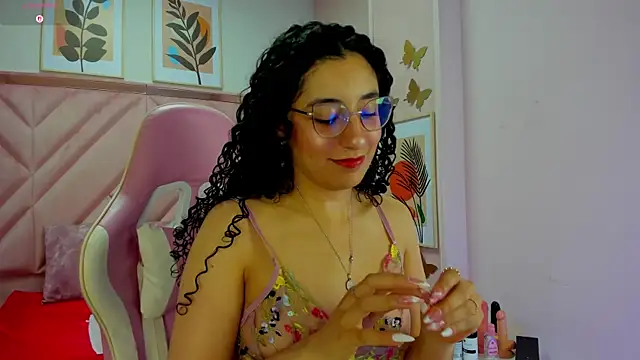 DemiJones  online show from 12.05.25