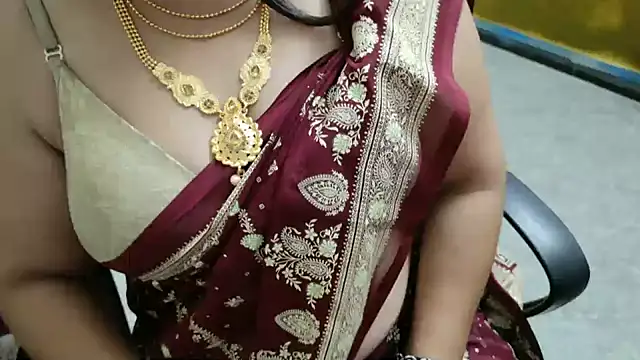 Tamil VirginAss2 online show from 11.19.25