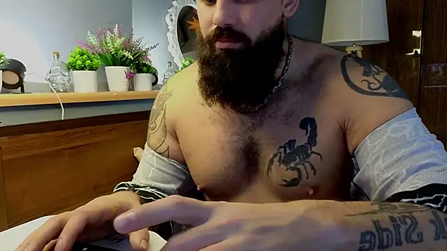 Snapshot of big__daddy110 chatting on 11.06.25 big daddy110 online show from 11.06.25