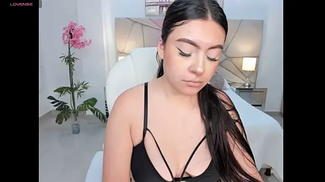 Maya vexx online show from 12.04.25