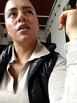 Snapshot of ALEJA__22 chatting on 03.20.26 ALEJA 22 online show from 03.20.26