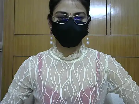 Snapshot of Fairy_Pie chatting on 06.11.26 Fairy Pie online show from 06.11.26