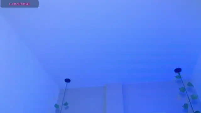 Ahri roux 1 online show from 11.11.25