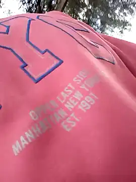 Snapshot of themorenofit08 chatting on 02.18.26 themorenofit08 online show from 02.18.26