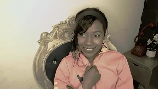 Aliis Love online show from 11.30.25