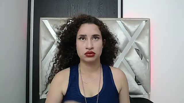 Snapshot of britanyy_brownss chatting on 11.11.25 britanyy brownss online show from 11.11.25