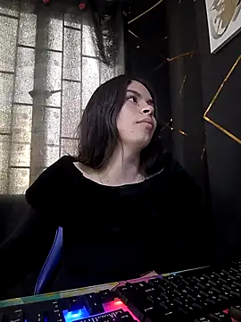 Snapshot of emilygrooe chatting on 02.23.26 emilygrooe online show from 02.23.26