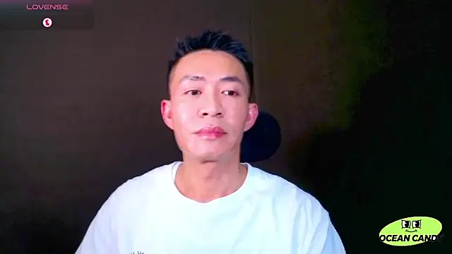 Snapshot of OceanCandy chatting on 05.16.26 OceanCandy online show from 05.16.26