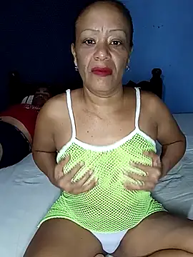 CUTE V LOVE online show from 12.02.25