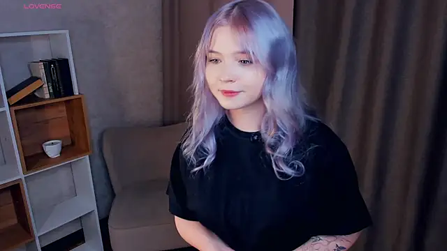 DonnetteShaban online show from 11.08.25