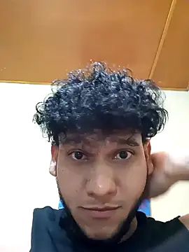 prototipoA45 online show from 11.16.25