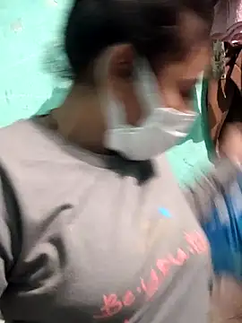 Snapshot of Piya_Bakshi chatting on 11.26.25 Piya Bakshi online show from 11.26.25