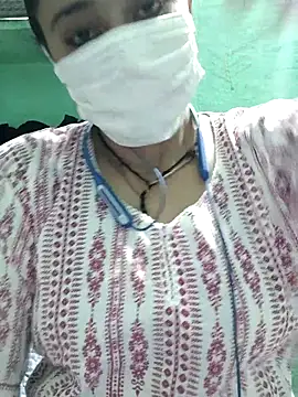 Snapshot of Piya_Bakshi chatting on 06.04.26 Piya Bakshi online show from 06.04.26