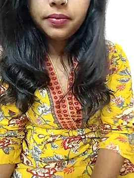 Sexy Divya   online show from 12.03.25
