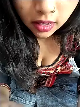 Snapshot of Sexy_Divya__ chatting on 03.22.26 Sexy Divya online show from 03.22.26