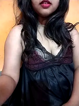 Snapshot of Sexy_Divya__ chatting on 03.25.26 Sexy Divya online show from 03.25.26