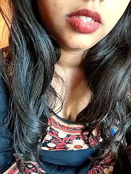 Snapshot of Sexy_Divya__ chatting on 04.13.26 Sexy Divya online show from 04.13.26