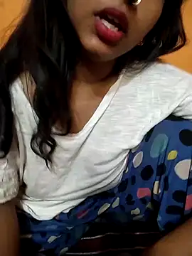 Snapshot of Sexy_Divya__ chatting on 04.13.26 Sexy Divya online show from 04.13.26