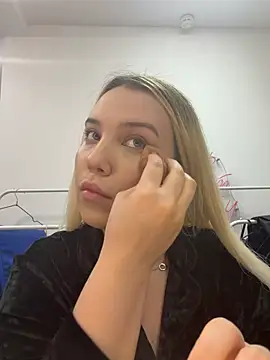 KilianaNoir online show from 02.10.26