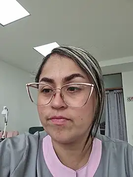 Laurenwc online show from 11.11.25