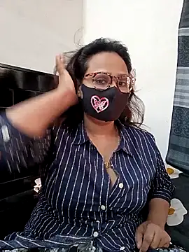 Snapshot of sadiya56803 chatting on 11.19.25 sadiya56803 online show from 11.19.25