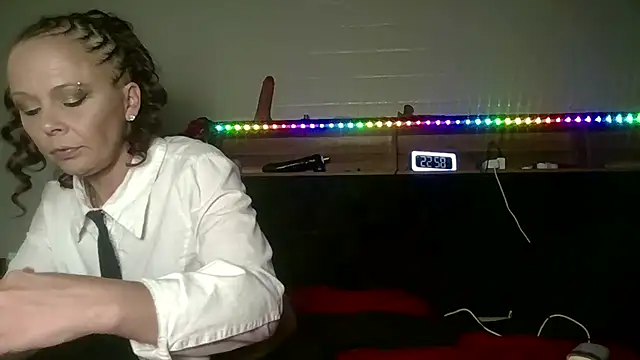 Snapshot of nikkibae33 chatting on 07.02.26 nikkibae33 online show from 07.02.26