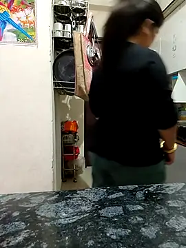 Snapshot of Cutegirl_789 chatting on 11.20.25 Cutegirl 789 online show from 11.20.25