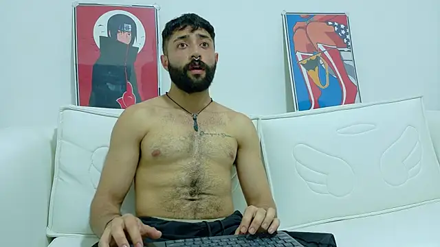 Snapshot of YEYO_VERS chatting on 11.12.25 YEYO VERS online show from 11.12.25