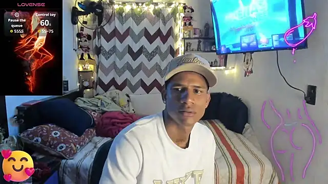 Snapshot of JUANBIGCOCK21CM chatting on 03.09.26 JUANBIGCOCK21CM online show from 03.09.26