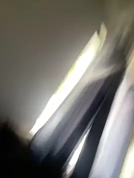 Snapshot of carolinn3 chatting on 11.13.25 carolinn3 online show from 11.13.25