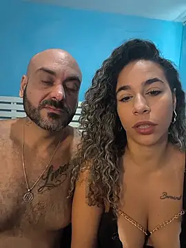 Snapshot of vivianeleoa chatting on 07.06.26 vivianeleoa online show from 07.06.26