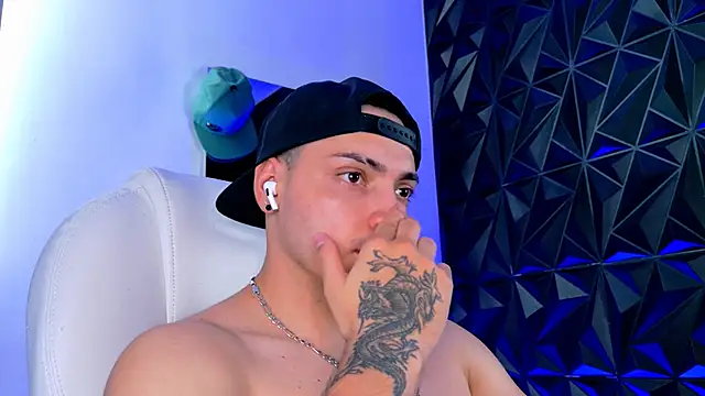 Maxwell Dupont online show from 12.21.25