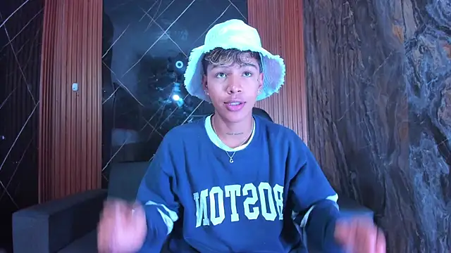 Timmy Kiing  online show from 11.24.25