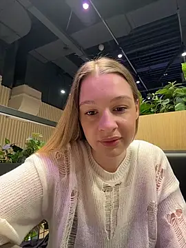 SashaCatt online show from 12.20.25