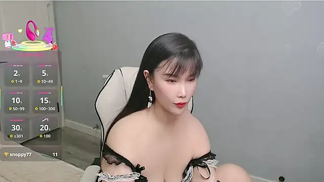 Snapshot of nanagaga chatting on 11.29.25 nanagaga online show from 11.29.25